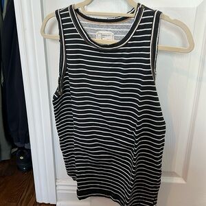 Current Elliot muscle tank size 1